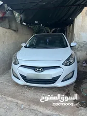  2 هيونداي i30 للبيع كاش