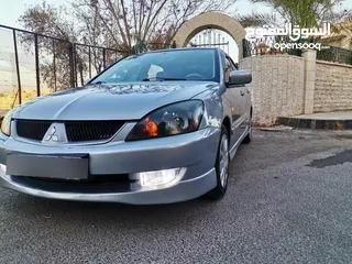  1 متسوبيشي لانسر موديل 2011