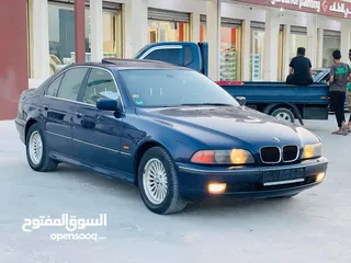  12 بي إم دبليو 525 BMW