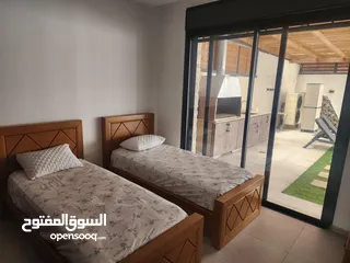  8 فيلا للبيع بغرض السفر (بوابة اريحا)