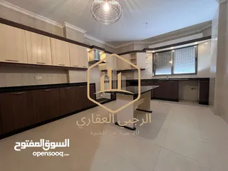 21 شقة / للايجار / 3نوم / طابق اول من فيلا / 200 متر / دابوق