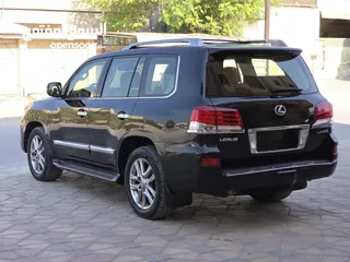  8 Lexus LX570 GCC V8 2012  price 91,000 AED