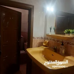  12 منزل للبيع .. 230 متر