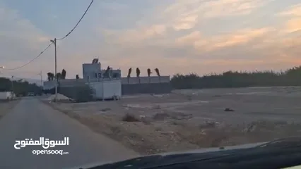  2 أرض للبيع لقطة متميزة لشاليه 575 م منطقة شاليهات الغور شميساني 7 نجوم