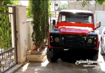  2 لاند روفر ديفندر موديل 1998