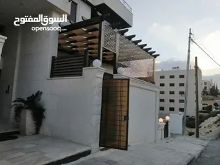  21 حداد  متنقل_مياومه_ مقاولات _برجولات_مظلات قرميد جميع أشغال الحداده  وجميع الصيانه واخطيه مسابح .برك