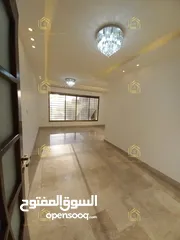  11 شقة فاخرة - ام أذينة - 3نوم - ارضية - حديقة واسعة - منطقة هادئة ومميزة