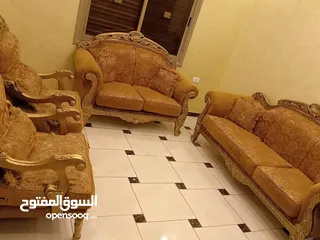  14 طقم كنب New classic استيرادمصري تفصيل9 مقاعدمصنوع من اجود انواع الخشب الزان الصلب  بالكامل