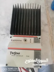  1 وحدة تحكم بالطاقه الشمسيه