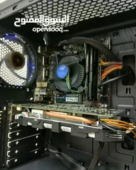  2 جهاز PC للبيع بسعر مغري وبكرت شاشة خارجي