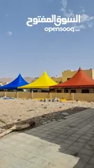  2 مظلات هرمية