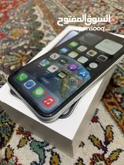  1 IPhone XR 128GB WHITE