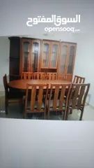  1 بوفيه مع سفره مع 8 مقاعد