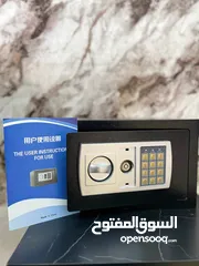  7 سواء بدك خزنة ذكية ببصمة، أو خزنة كلاسيكية بكود ومفتاحين — وفرنالك أفضل 3 خيارات لحماية مصاريك وأغرا