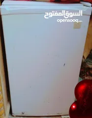  2 ثلاجة مكاتب دايو مستعمله تبريدها ممتاز