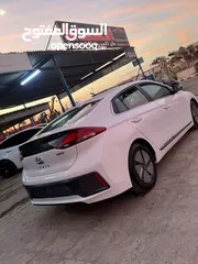  4 هونداي ايونك