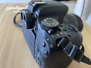  4 كاميرا Canon 800D بحالة الوكالة