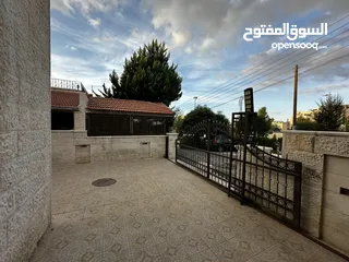  6 شقة أرضية مدخل مستقل للايجار / جزء من فيلا