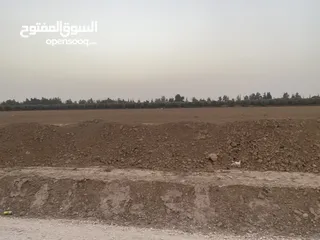  4 سعرر مغررري  قطعة ارض في منطقة ضبعه قرية بريك الموارس الشرقي 3.400 دنوم تابعه لاراضي جنوب عمان