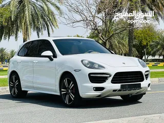  5 Porsche cayenne GTS GCc 8 cylinders 2013