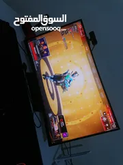  4 شاشة asus بحال الوكالة