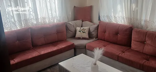  4 طقم كنب مع برادي