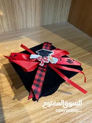  30 علب تخرج شكلاتة وحلويات باشكال وانواع مختلفه