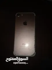  1 آيفون سيكس مستعمل بسعر حريق قابل للتفاوض جيد و فعال فقط مشكله واحده