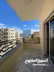  2 شقة مميزة للبيع في الجاردنز - خلف بن العميد طابق ثالث 200م مع روف 100م بسعر مغري