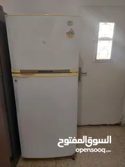  2 ثلاجة بحالة جيدة