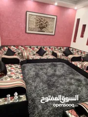 1 غرفة جلوس للبيع استعمال بسيط جدا بحالة ممتازة كلها تفصيل وتتحمل الضغط وكأنها جديدة