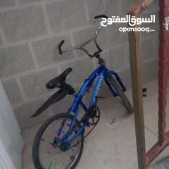  1 سلام عليكم عندي بسكليت جنط 20
