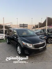  1 Kia sedona 2015 auto door