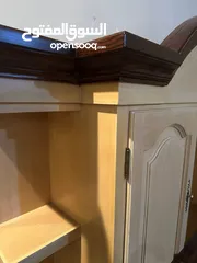  7 مكتب و مكتبة و كرسي مكتب و كمودينا + راسية تخت