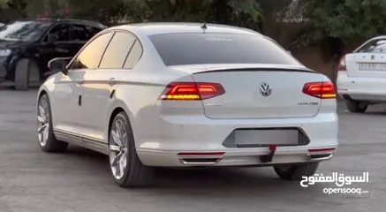  5 باسات بالكراتين فحص ولا غرام دهان عداد قليل جداً بتلاقيش انضف من هيك
