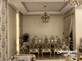  23 شقة ارضية للبيع