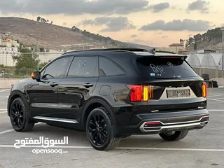  15 كايا سورينتو 2022/فل الفل  فتحة سقف بانوراما  2x4 ///240Hp بنزين + كهرباء  ( Haybrid) 1600cc