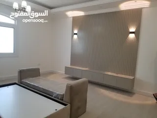  8 مطلوب شريك مواطن