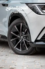  19 HONDA e:NP2 2025