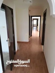  5 في أرقى مناطق الصويفية شقة طابق ثالث أخير 170م مجدده بالكامل بسعر مميز / ref 9085