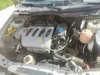  3 رينو ميجان 1  2001