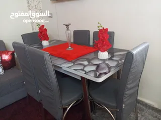  8 كورنر للبيع