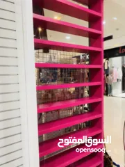  11 ديكور خشب محل كوزمتكس