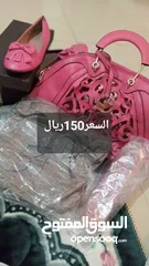  3 أحذية  وشنط جلدية فقط اللي بالصور