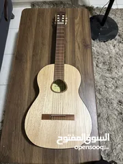  1 جيتار كلاسيك استعمال بسيط