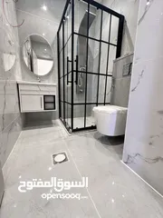  25 شقة طابق رابع مع روف للبيع في اربد مجمع عمان الجديد بمساحة185