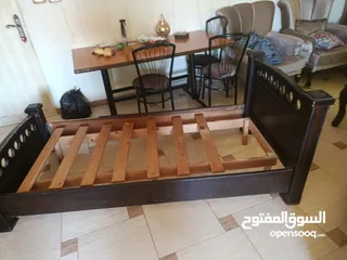  3 سرير خشب لاتيه عدد 2 للبيع نفس الشكل