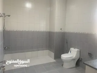  6 #REF889 4BR villa for rent in mawaleh