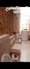  3 مقاعد حجر مجوز مع طرازات عدد2