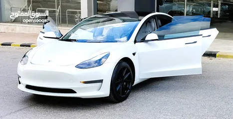  27 تيسلا 2022 model 3 بحالة الوكالة فحص كامل اوتوسكور +B لون مميز في الحرة للبيع بسعر لقطة ومحرووووق